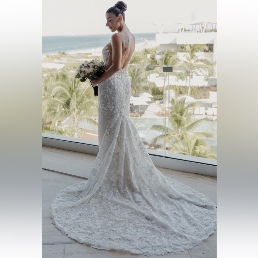 Ines Di Santo Sanibel Bridal Gown
